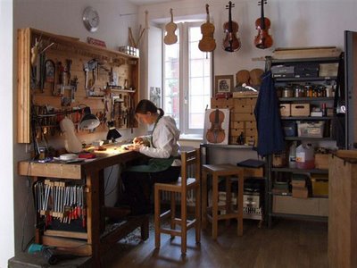 Foto de Reparación De Instrumentos Musicales De Cuerda Importados Y Nacionales Eléctricos Y Acústicos Trabajos Garantizados Como En Fábrica León